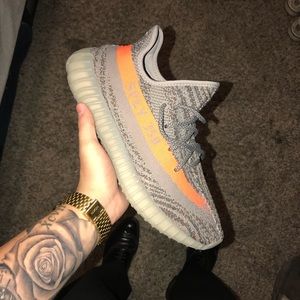 yeezys